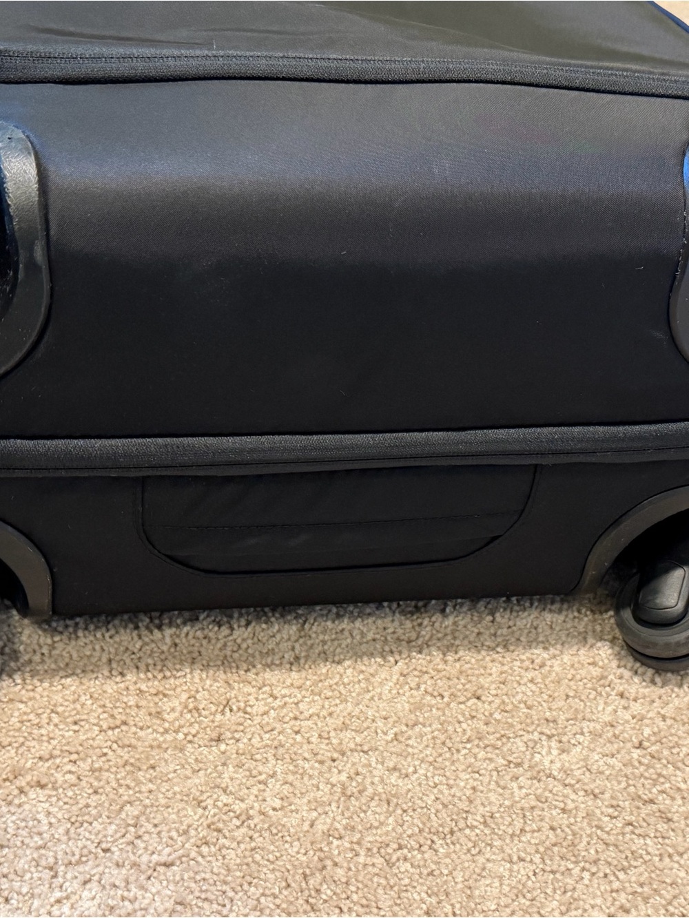 TUMI Voyageur Leger Continental 4 Wheel Carry-On - Black/Gunmetal - Picture 10 of 16